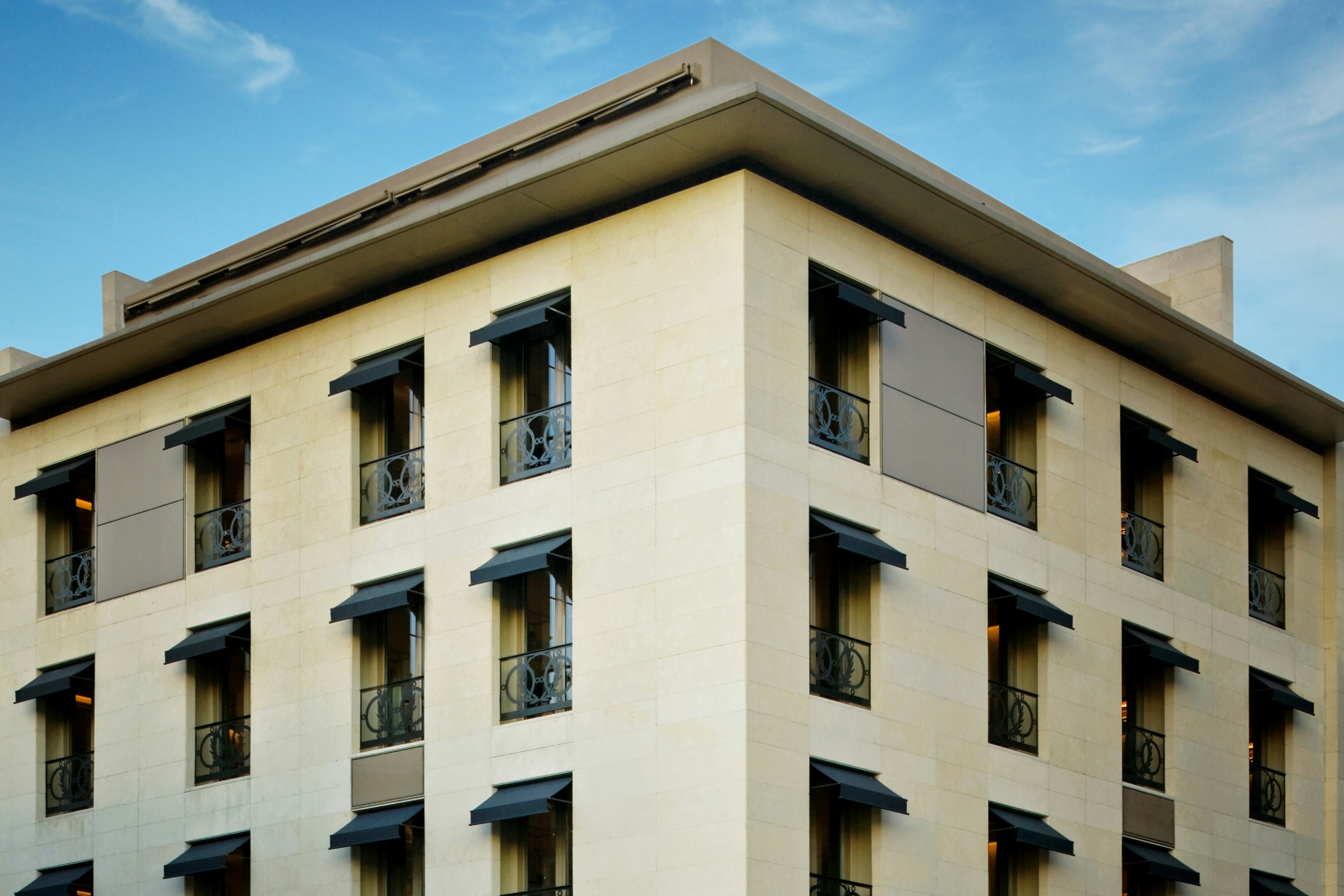 Witt Hotel 2/56