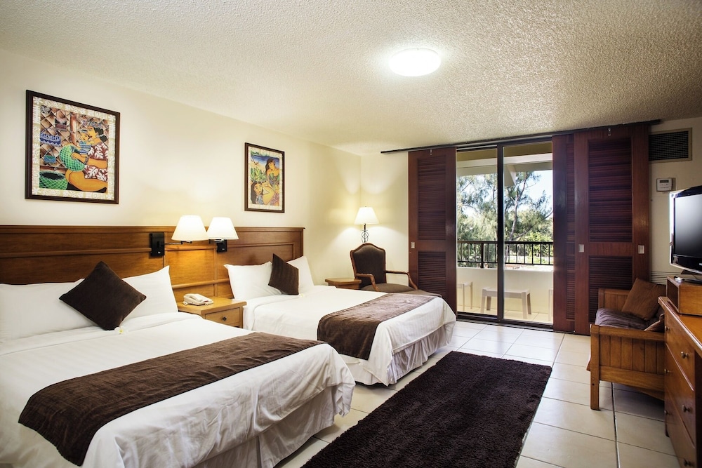 Pacific Islands Club Saipan 10/50