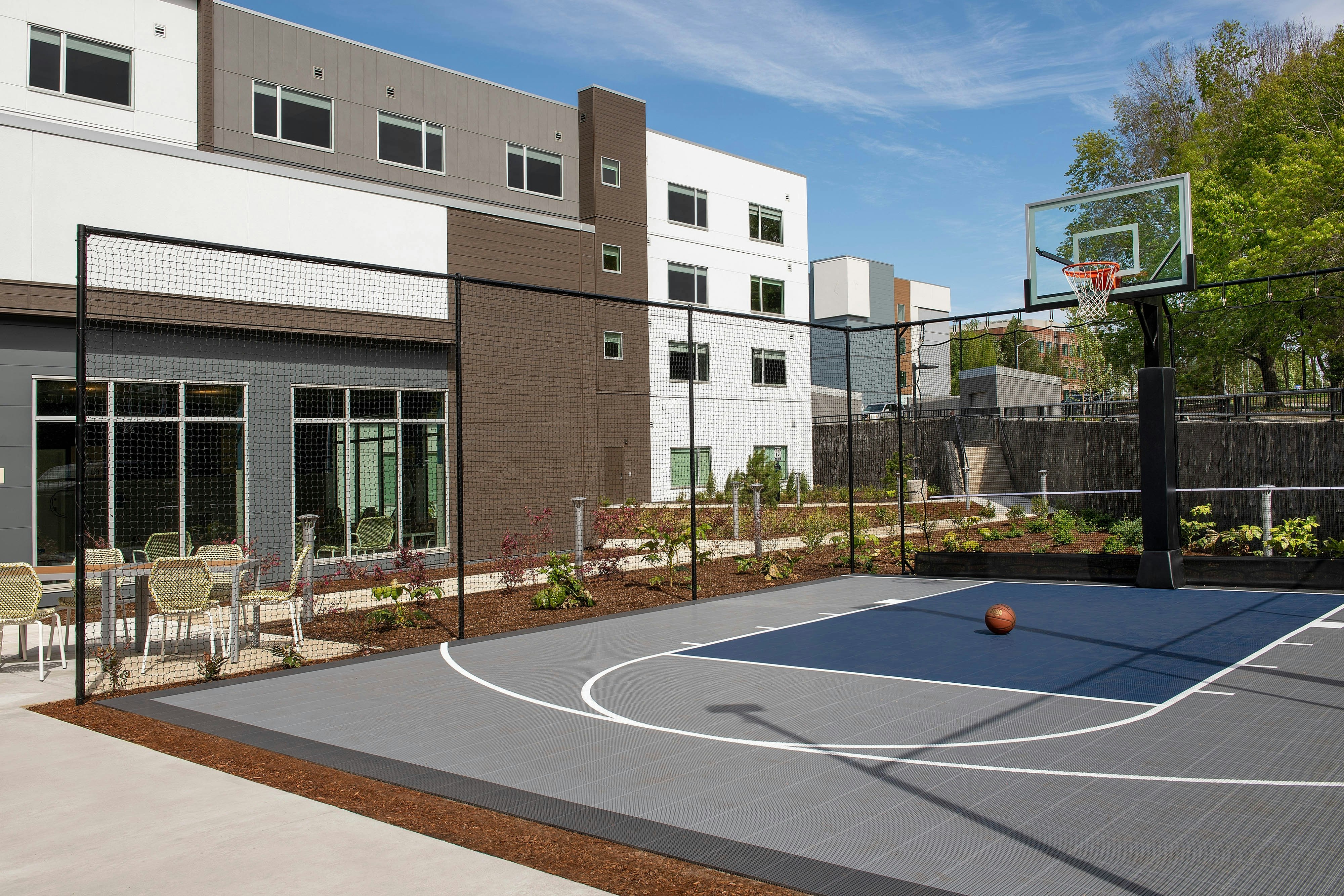 Element Portland Beaverton 18/20