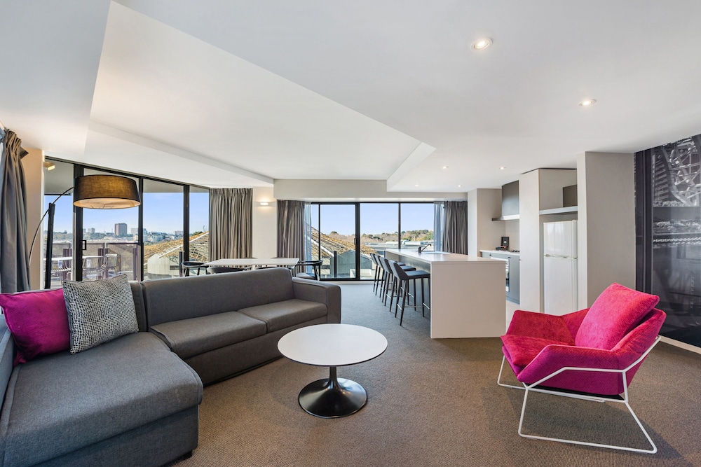Mantra Southbank Melbourne 49/70