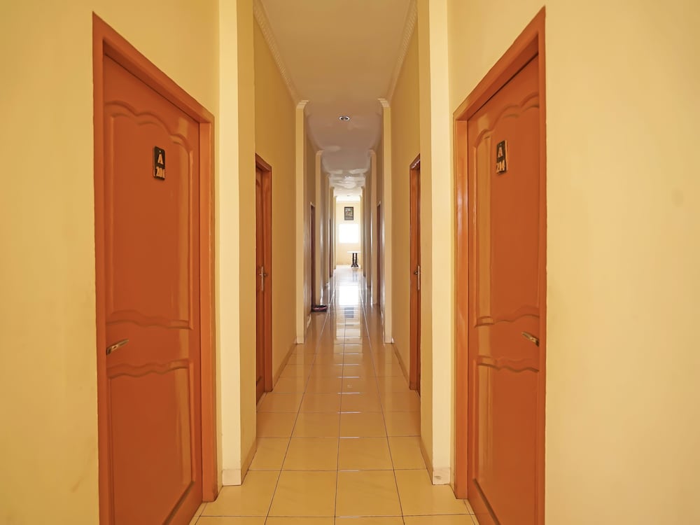Oyo 335 Wisma Empat Lima 13/20