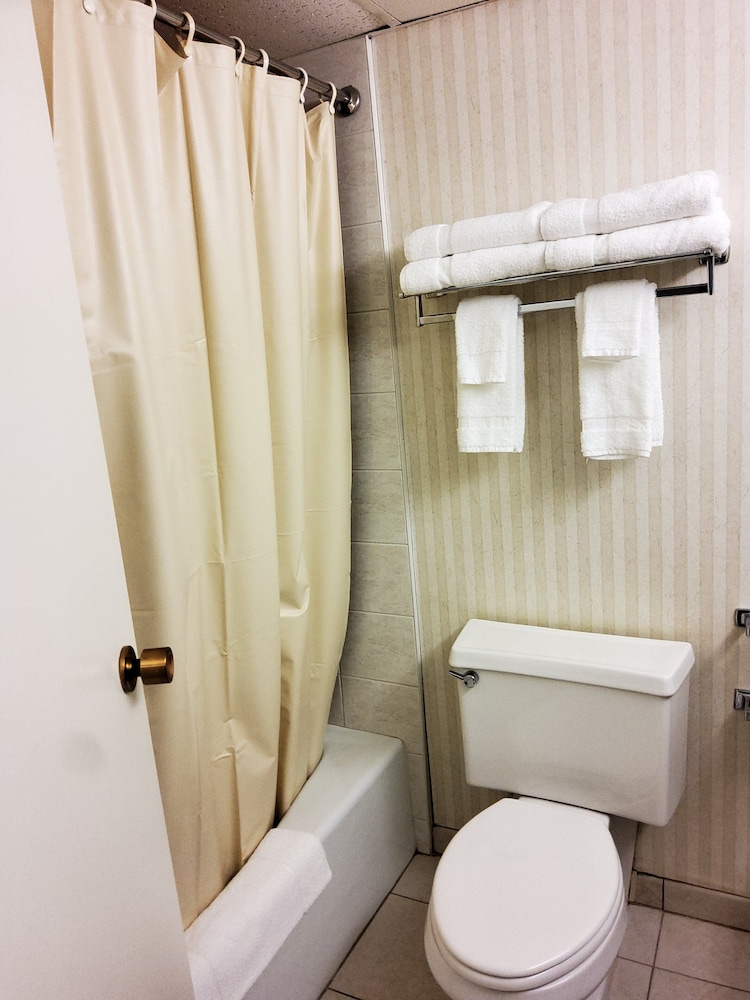 Klopfenstein Inn and Suites 30/34
