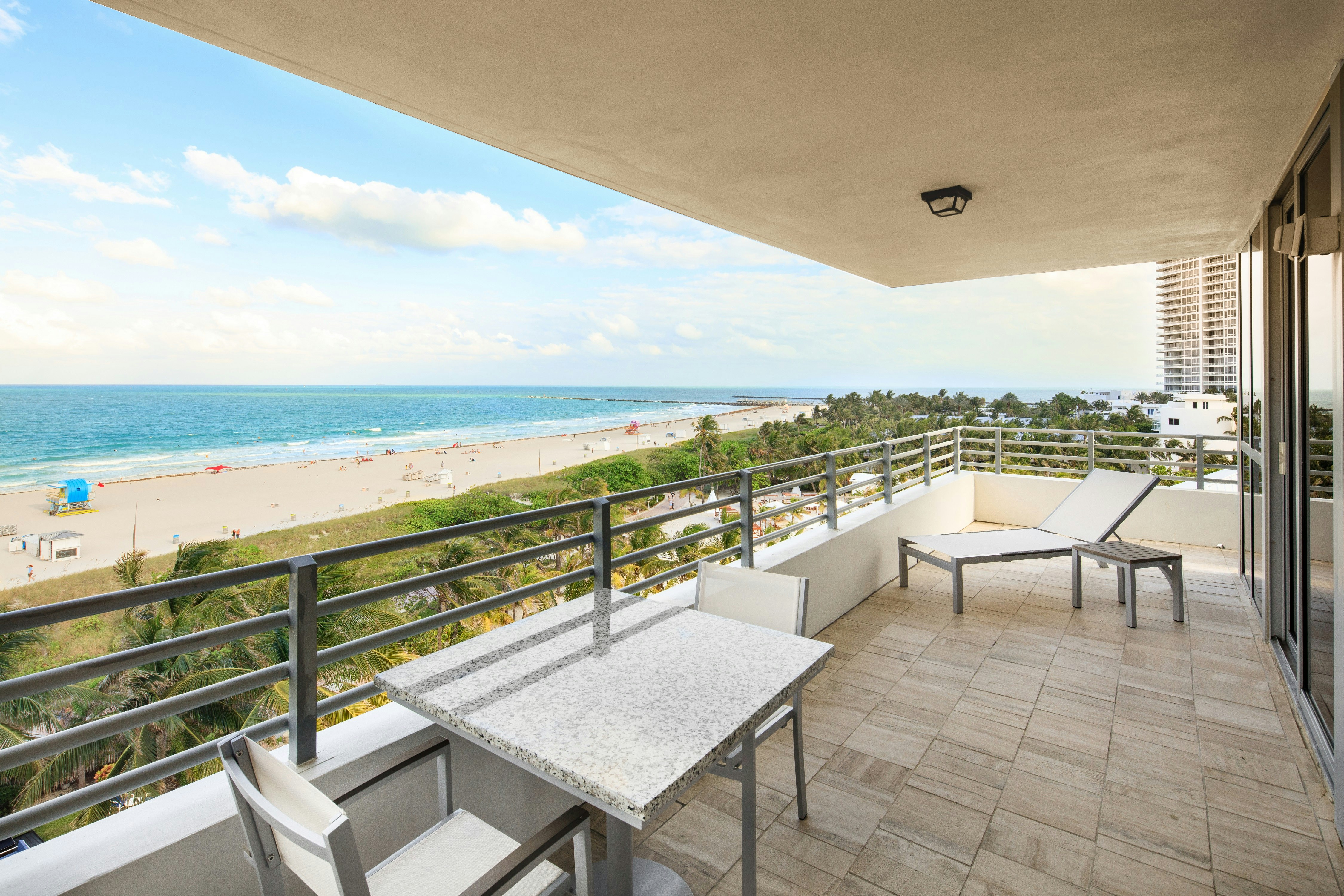 Hilton Bentley Miami South Beach Hotel 23/50