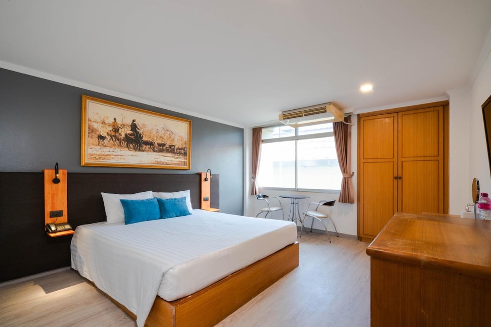 Shagwell Mansions Pattaya 36/64