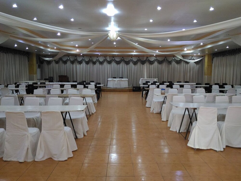 Tubod Flowing Waters Resort 28/49