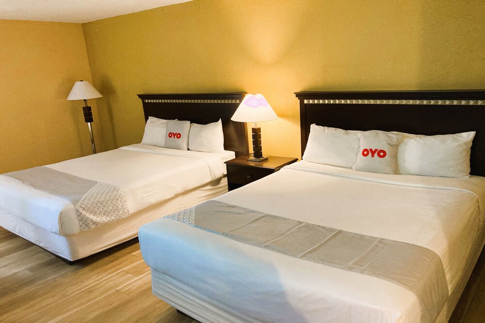 Motel6 Nacogdoches, TX - SFA University 10/50