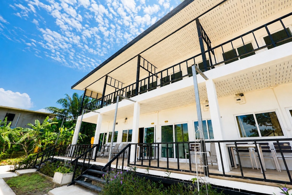 Phi Phi Long Beach Resort & Villa in PHI PHI ISLAND