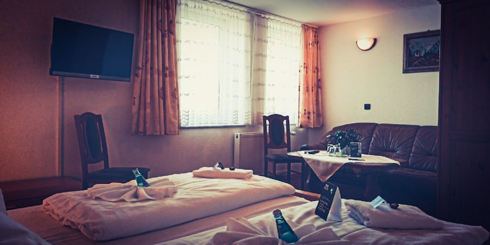 Hotel Restaurant Schwarzes Ross 36/60