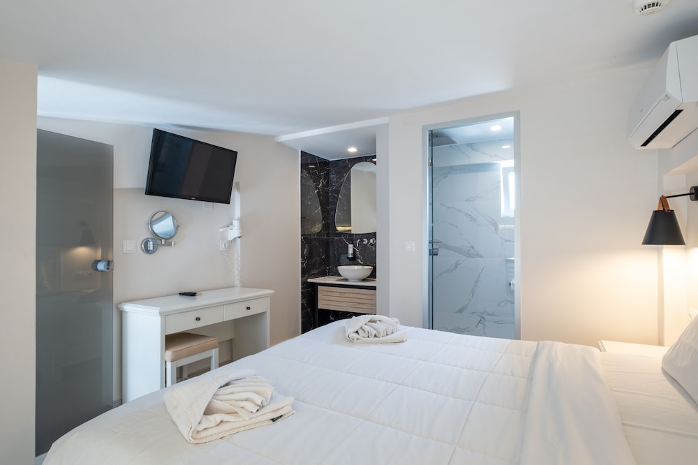 Dimitrios Village Beach Resort and Spa 15/50
