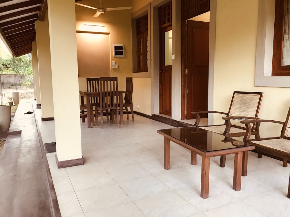The Lake View Bungalow Yala 30/50