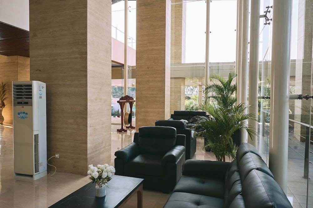 Horison Suite and Residences Iswara Bekasi 14/18