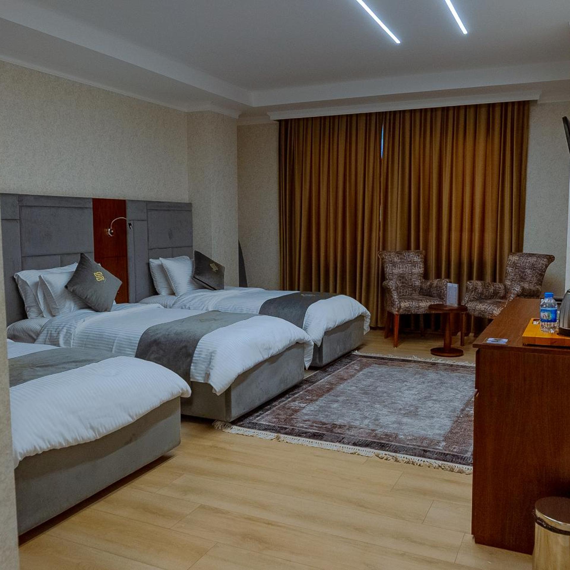 Sofia Hotel 16/64