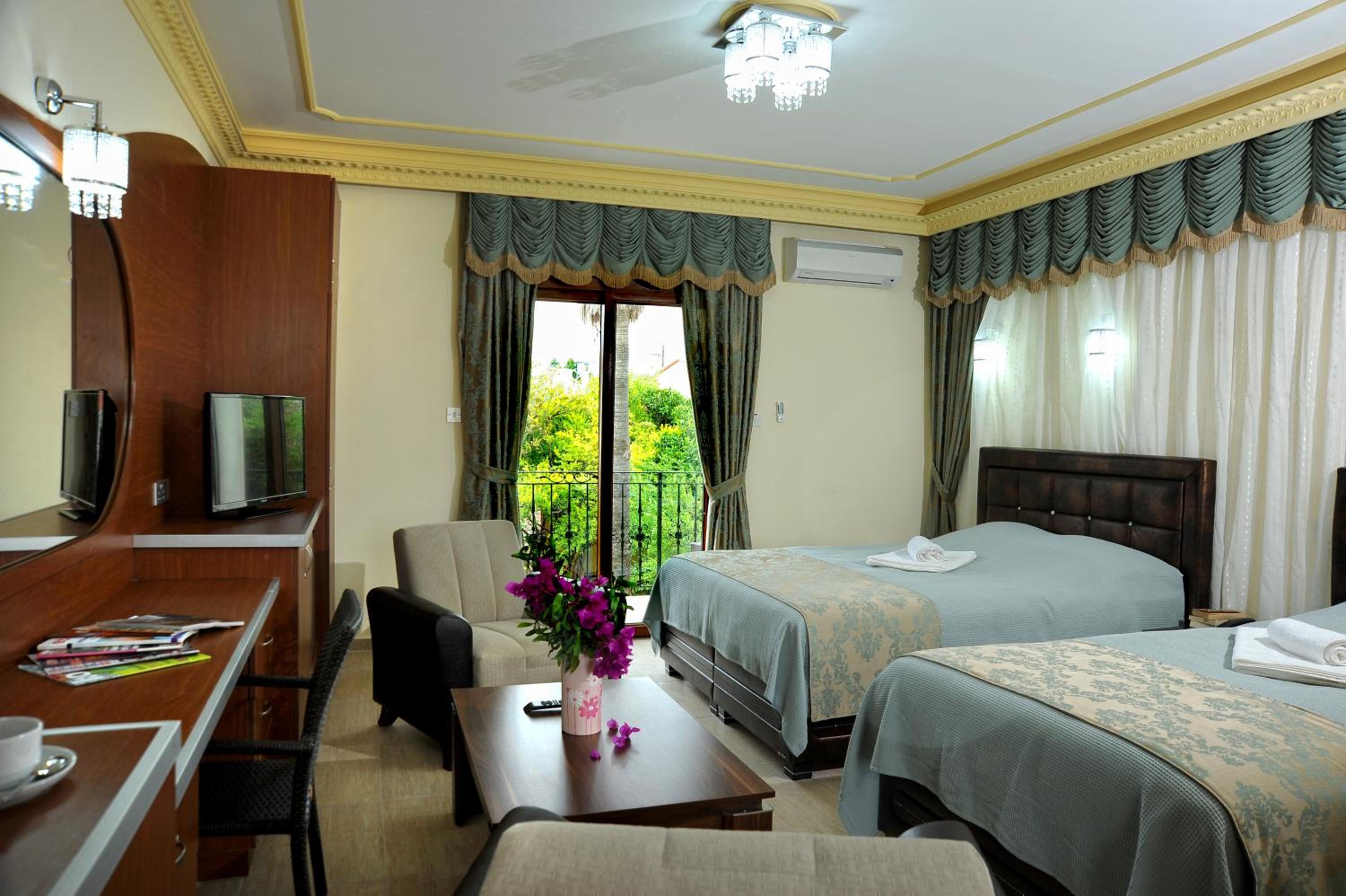 Room at RIVERSIDE GARDEN RESORT(FORMERLY RIVERSIDE HOLIDAY VILLAGE), Karavas