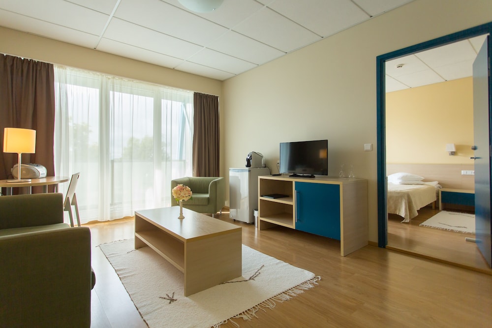Ruutli Spa Hotel 53/70
