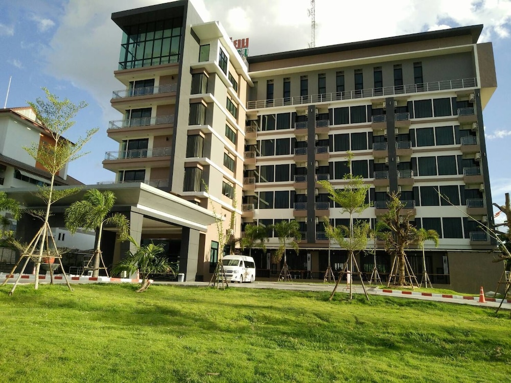 The Convenience Hotel Khon Kaen 3/23