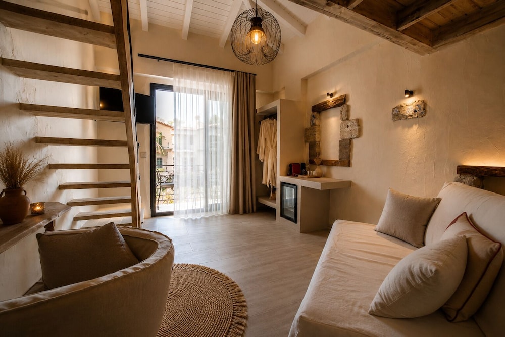 MorAnka Otel Alacati 36/48