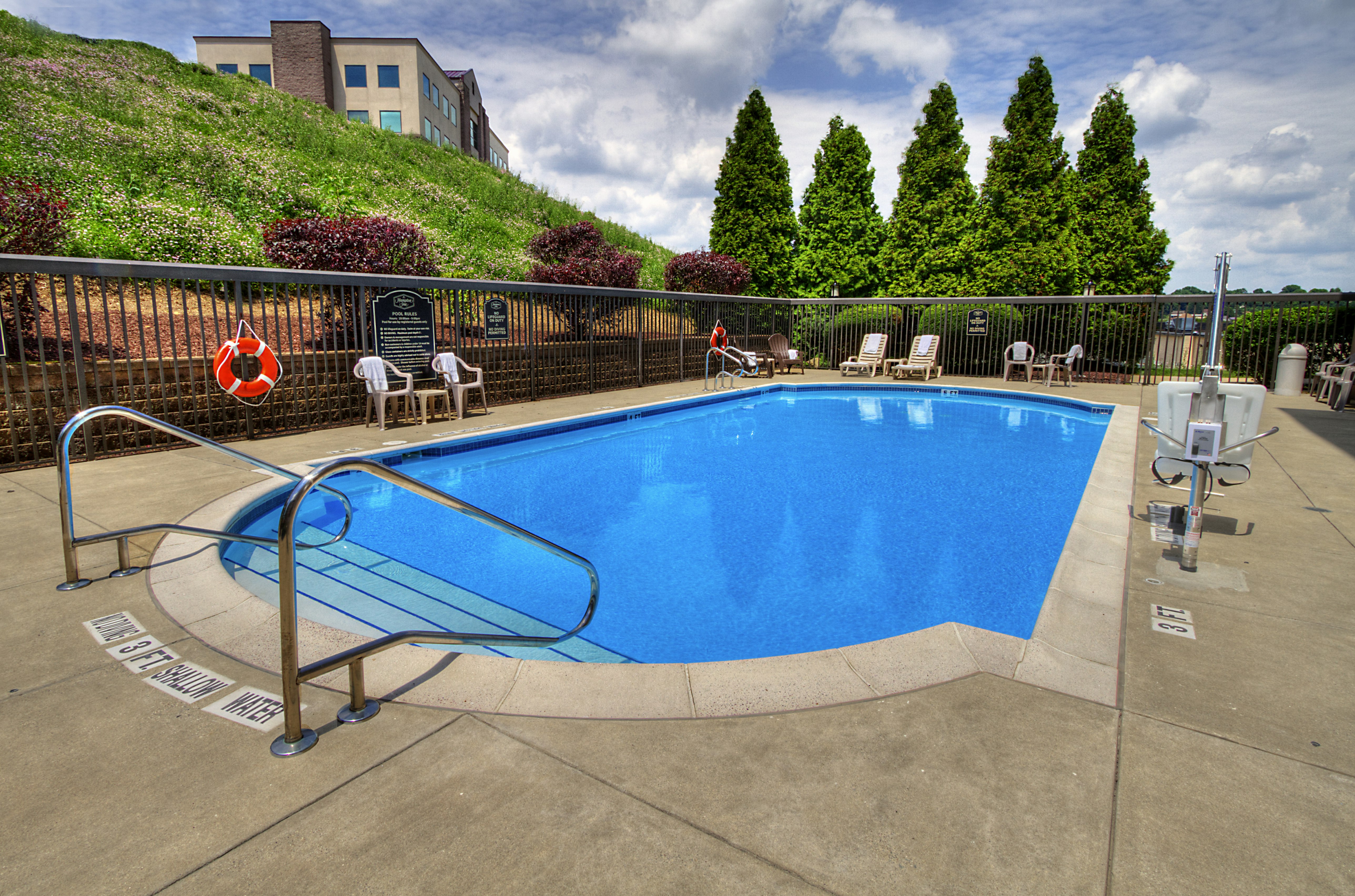 Hampton Inn Greensburg 25/46