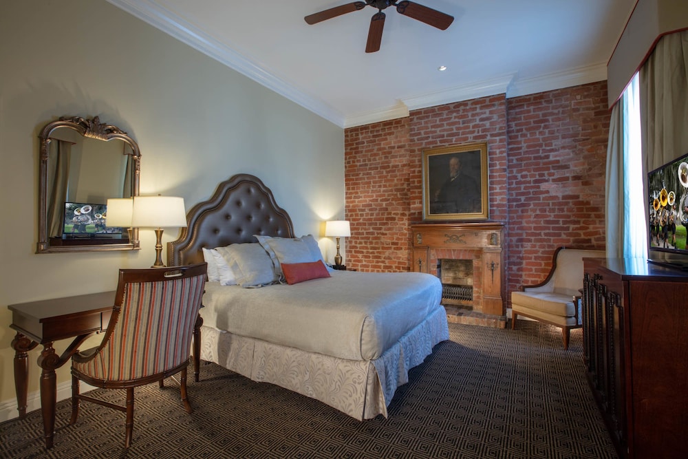 Hotel Provincial 12/42