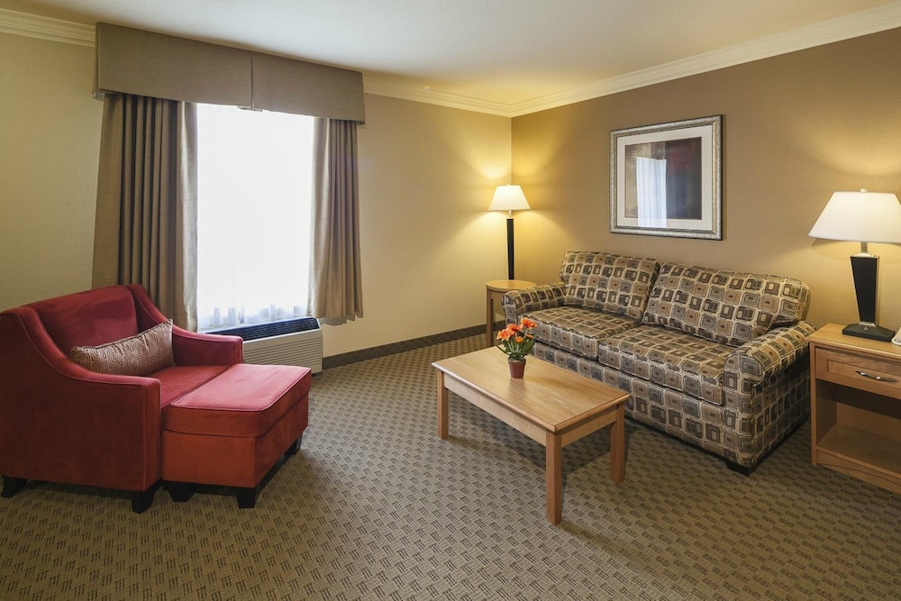 MOUNTAIN RETREAT HOTEL 26/41