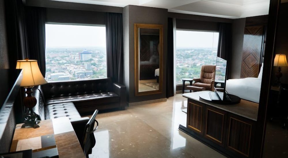 Myko Hotel And Convention Center Makassar 47/64