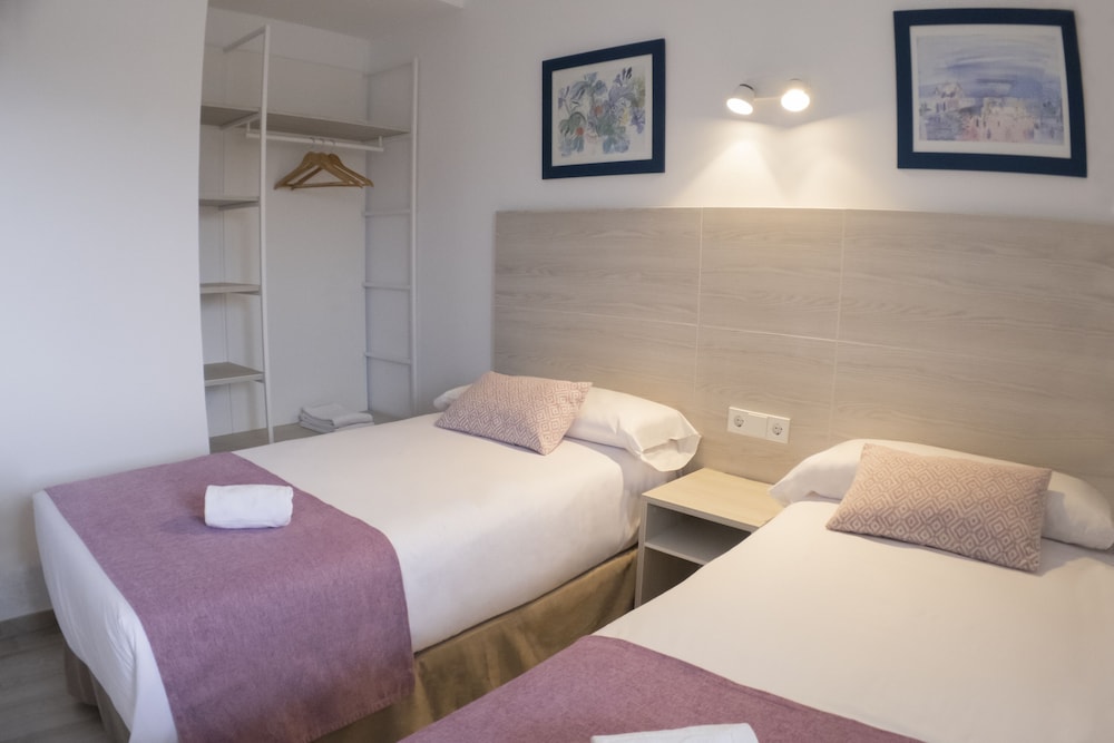 Aparthotel Cye Holiday Centre 16/57