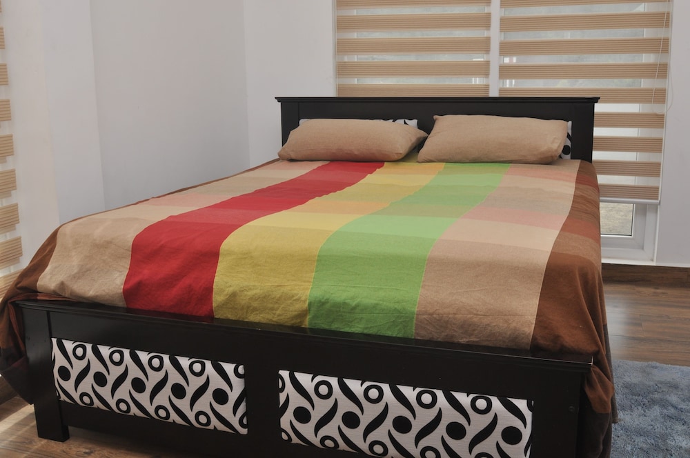 STANDARD, DOUBLE BED, PRIVATE BATHROOM