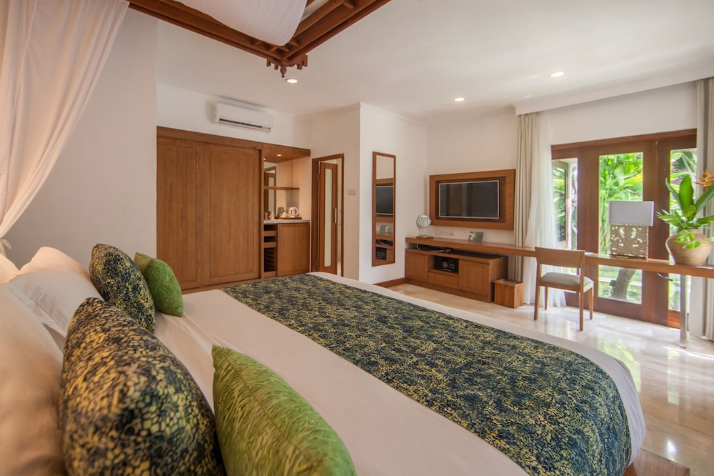 Legian Beach Villas 12/50