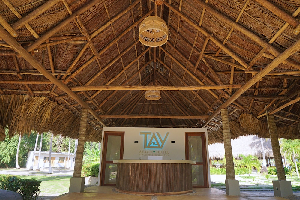 Tay Beach Hotel 16/75