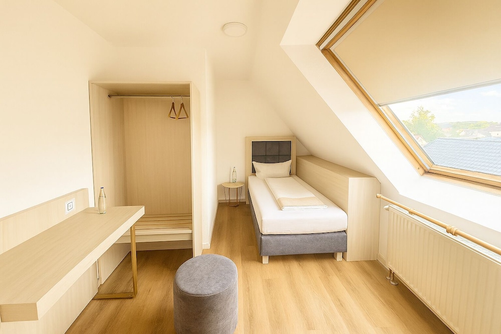 Hotel Daucher 29/60