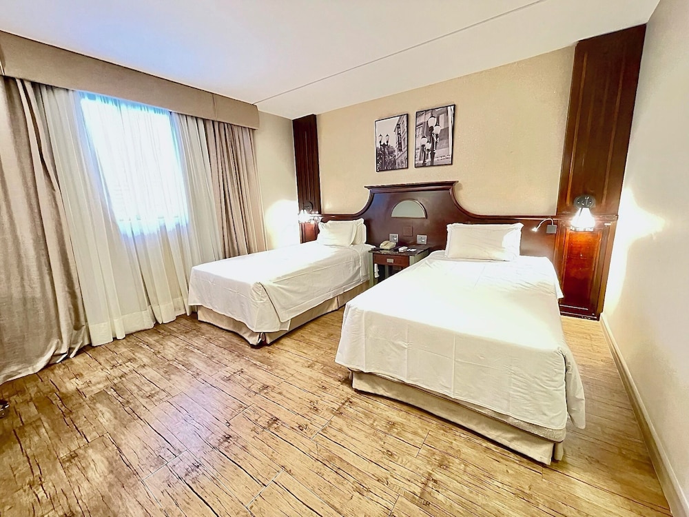 SUPERIOR, TWIN BEDS