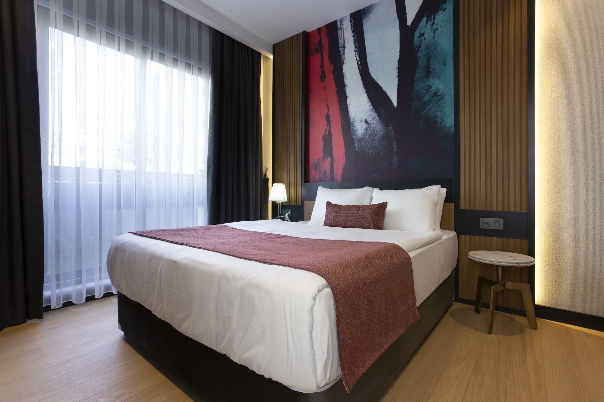 Suite, Garden View