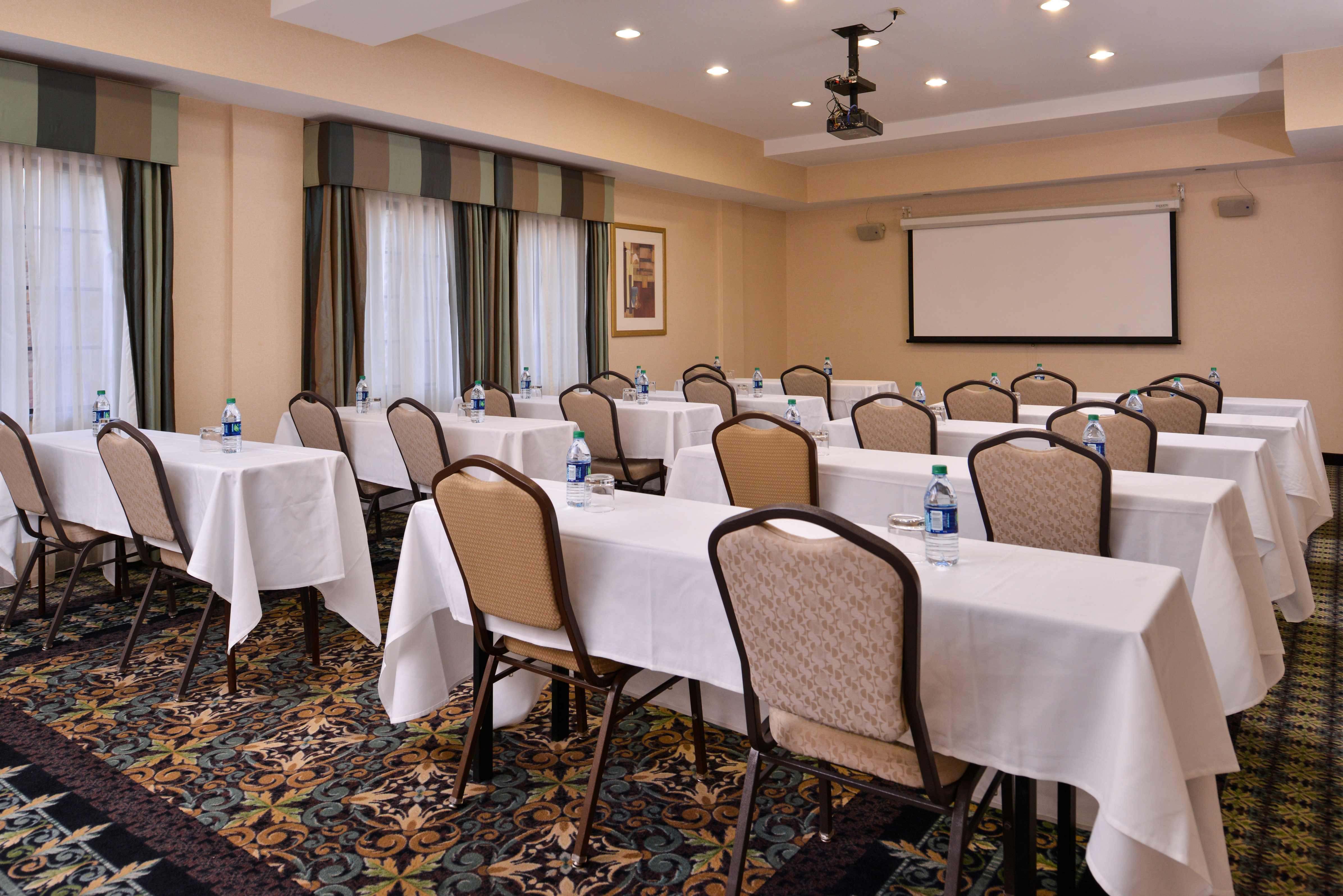 Staybridge Suites Oklahoma City 64/74