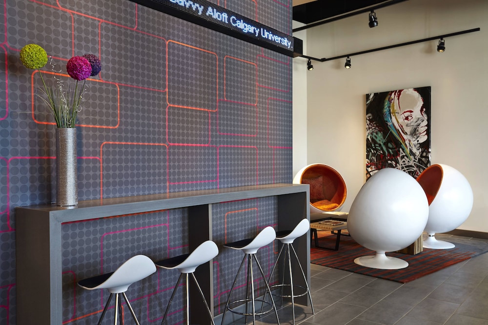 Aloft Calgary University 17/21