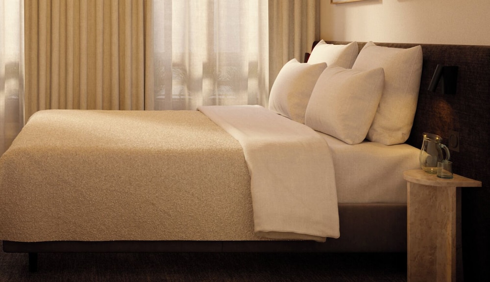 CLASSIC, DOUBLE OR TWIN BED