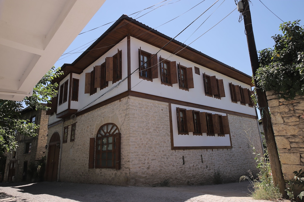 Yorgancioglu Konak 4/35