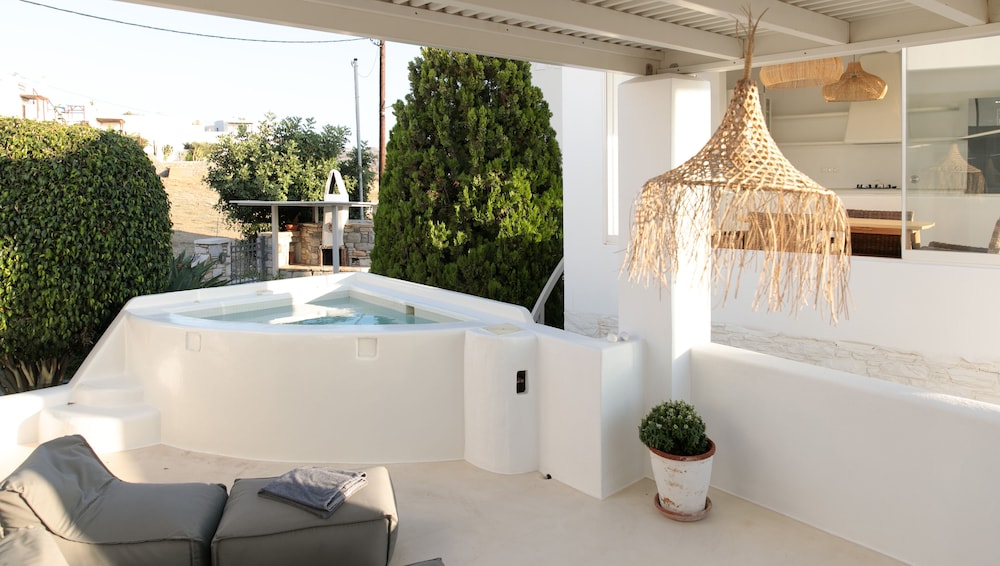 Aeolos Luxury Villas And Suites 36/71