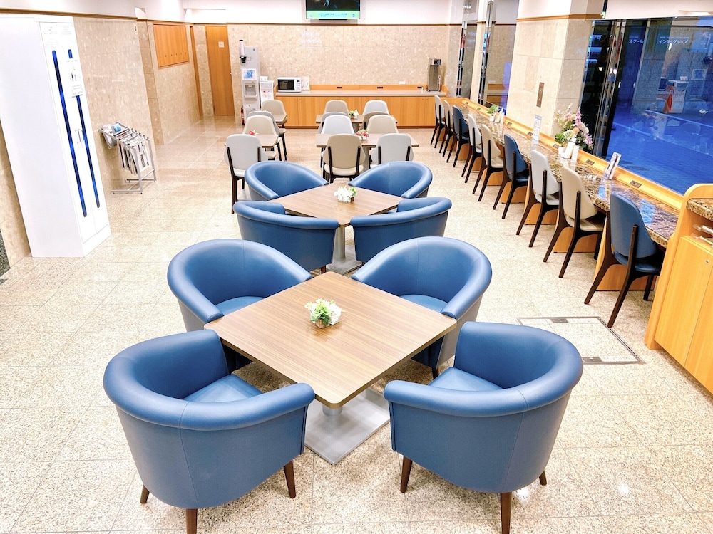Toyoko Inn Osaka Umeda Nakatsu No 1 55/61