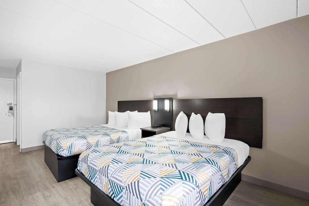 Motel6 Portland, ME 27/66