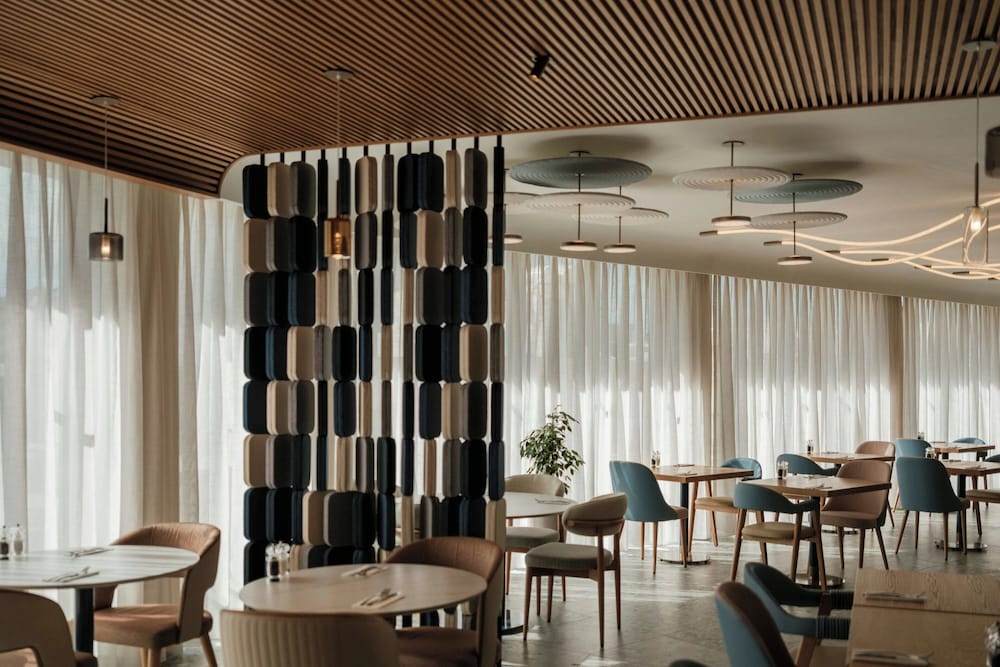 Courtyard by Marriott Sliema 41/50