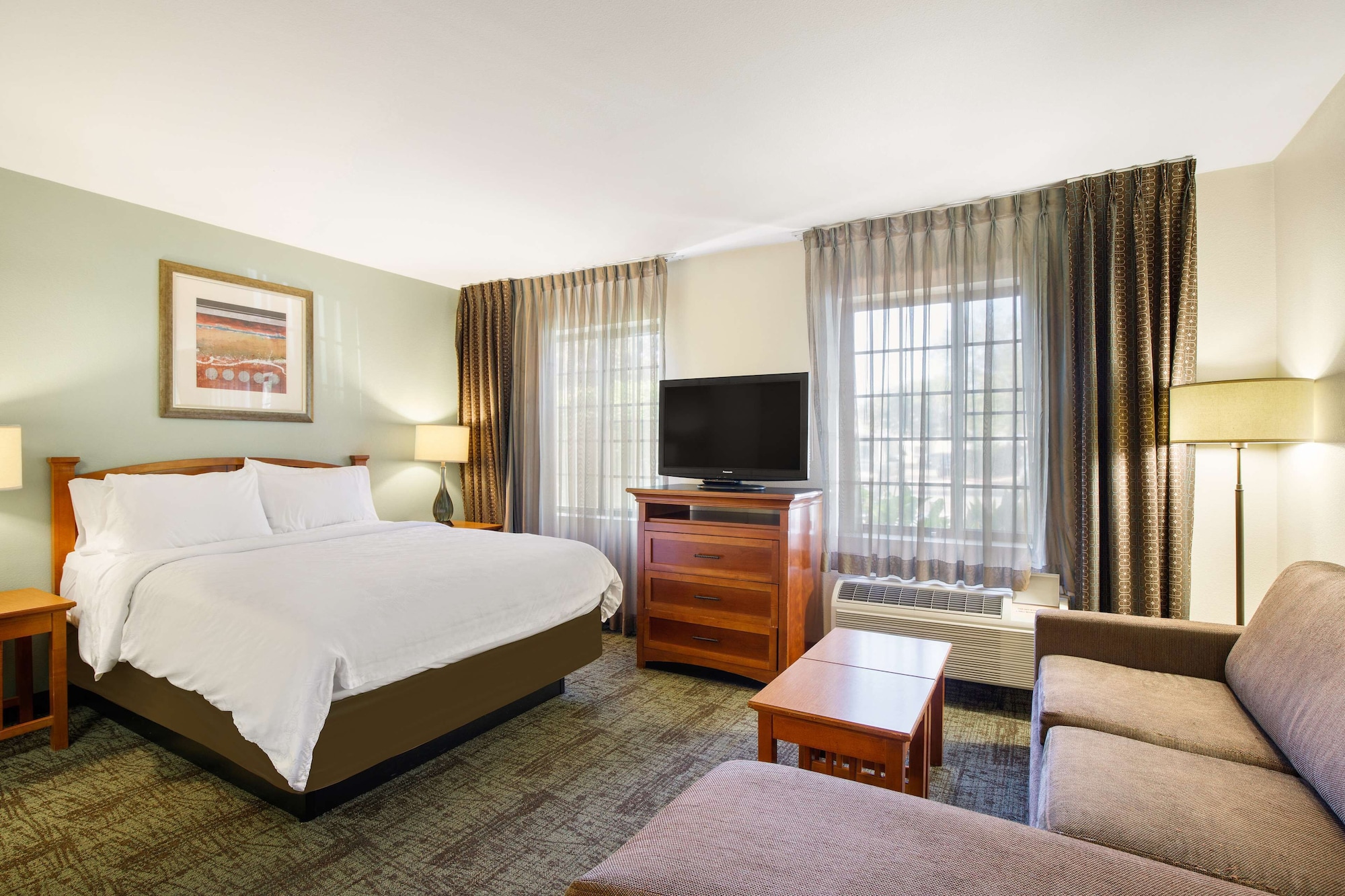 STUDIO, SUITE, QUEEN BED