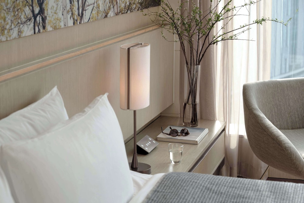 East Beijing Hotel 34/55