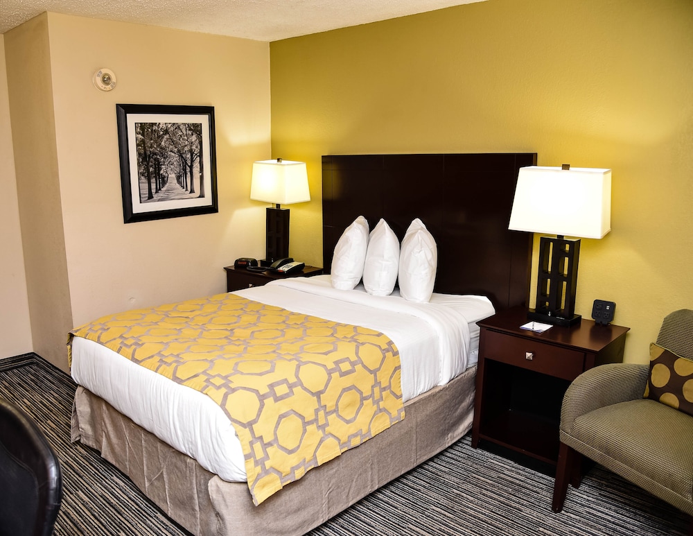 Park Inn by Radisson, Columbus State University Area 33/52