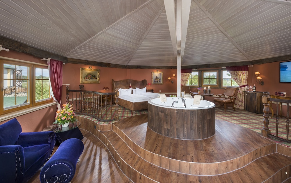 Wellnesshotel Seeschlosschen 8/50