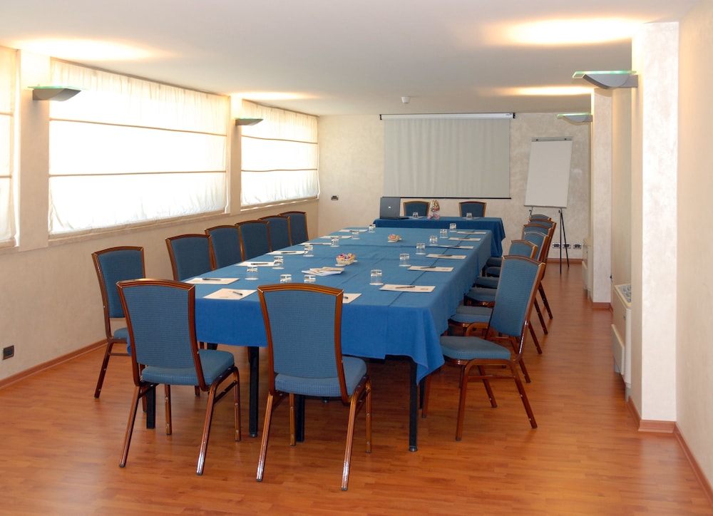 San Giorgio, Sure Hotel Collection by Best Western 32/36