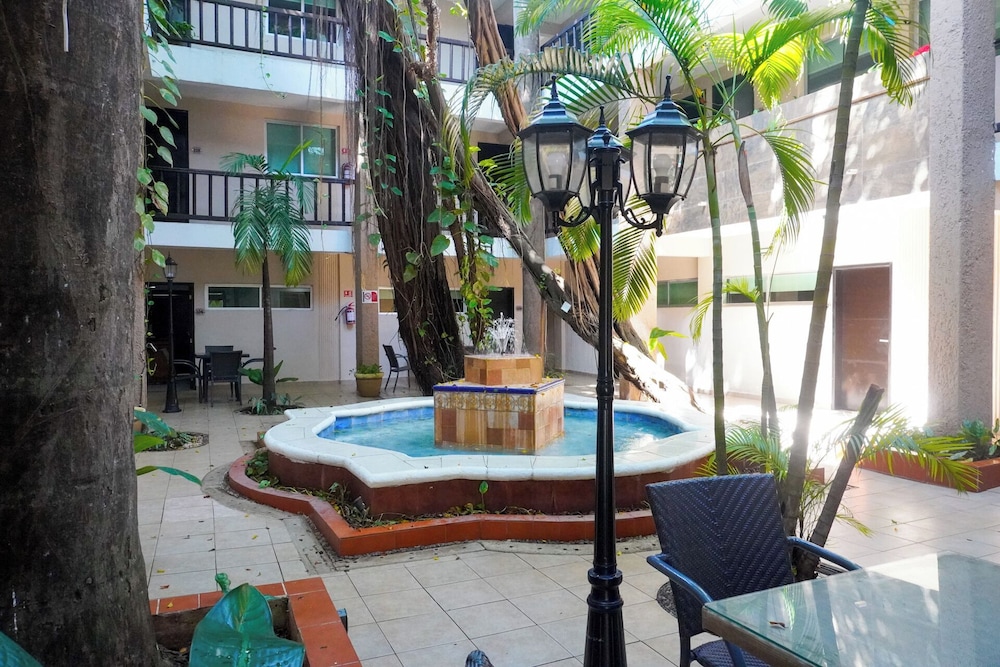 Grand Hotel Colonial Cancun 51/60