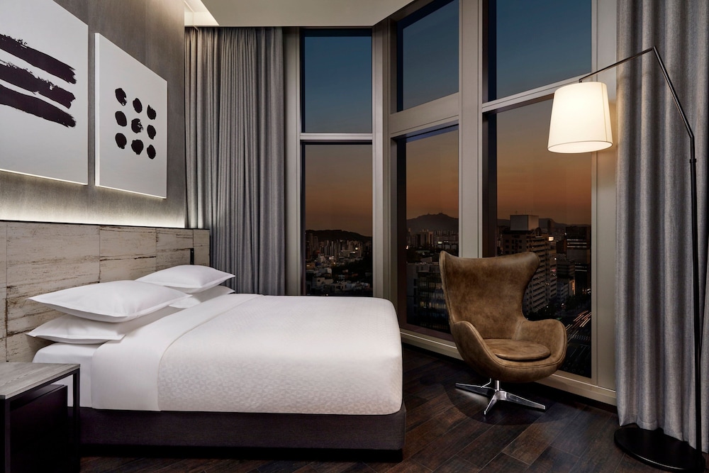 Four Points By Sheraton Seoul Gangnam 11/57