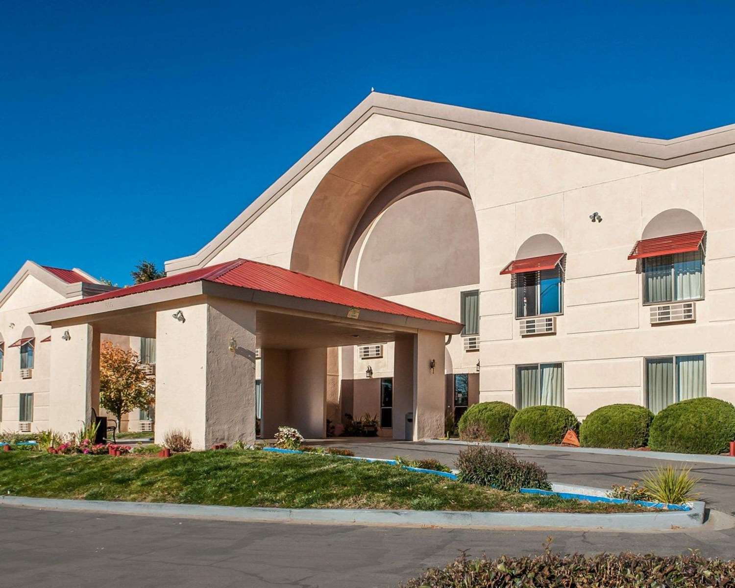 Quality Inn Suites Farmington 1/17