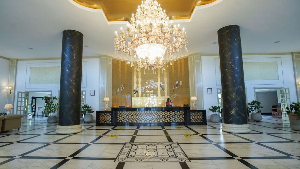 Sarova Woodlands Hotel Spa 7/50