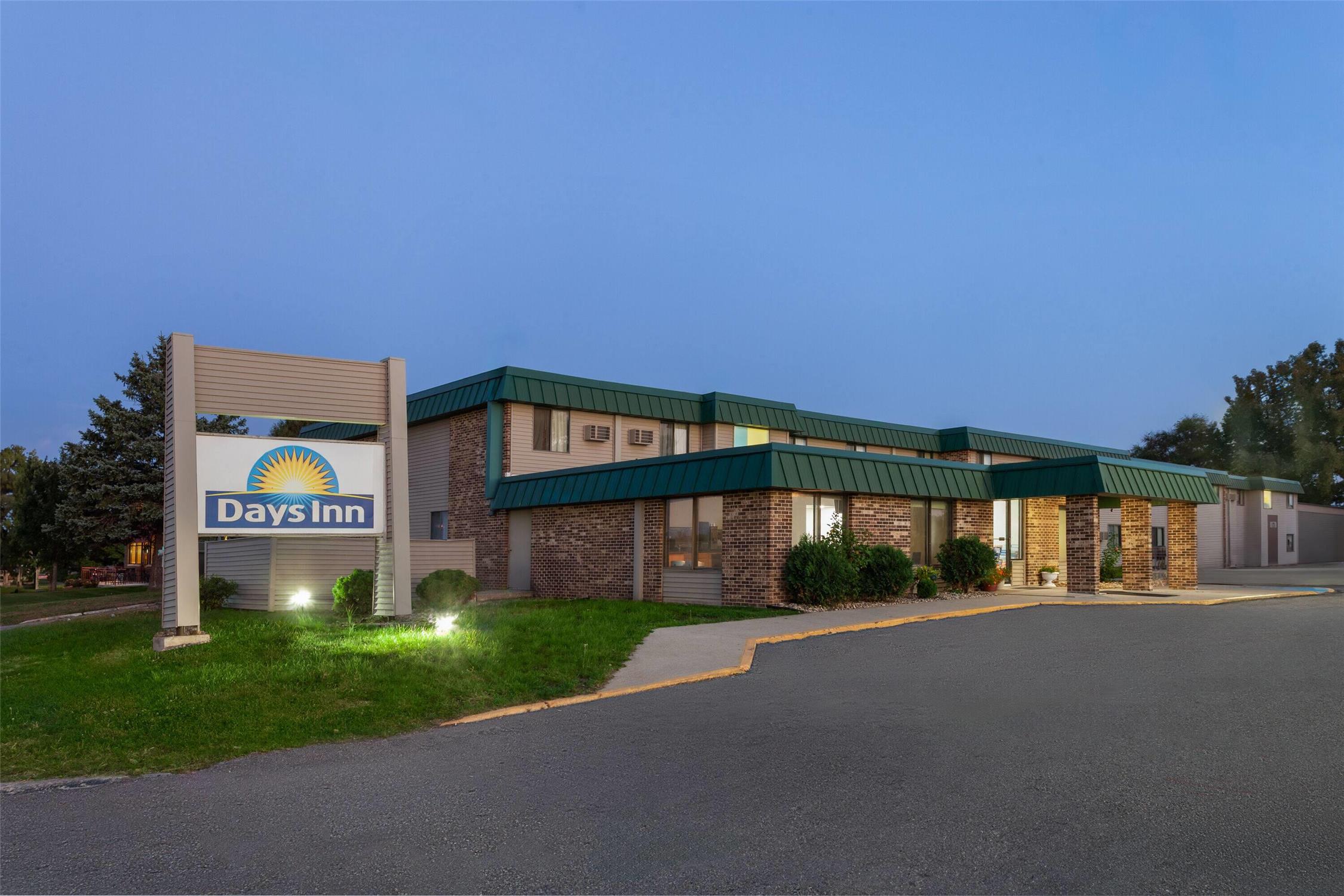 Days Inn by Wyndham Mason City 2/14
