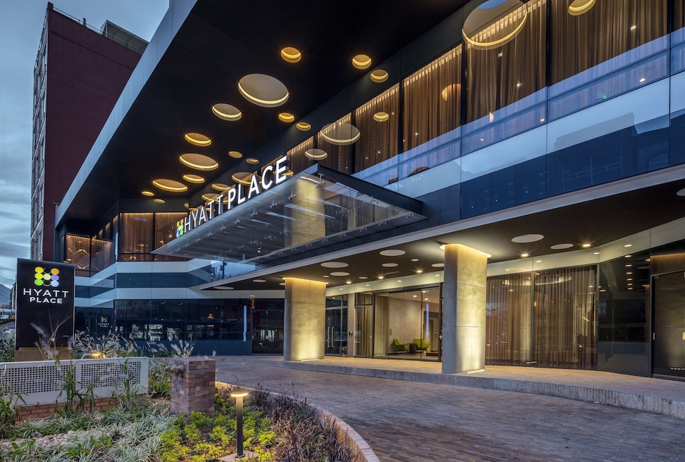 Hyatt Place Bogota Convention Center 5/50
